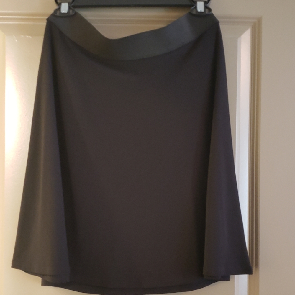 Alfani Black Elastic Waist shift skirt szPS